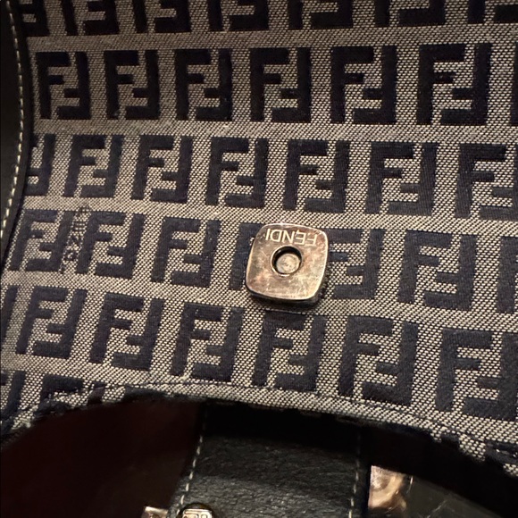 Fendi Vintage Monogram Black and Gray Bag. Could not be authenticated pre 80s - Picture 10 of 15